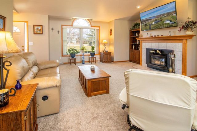 W11178 Lake Emily Road, Randolph, WI 53956