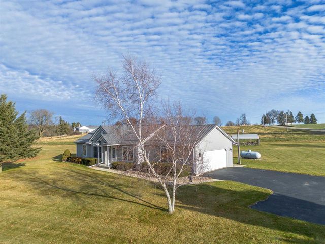 W11178 Lake Emily Road, Randolph, WI 53956