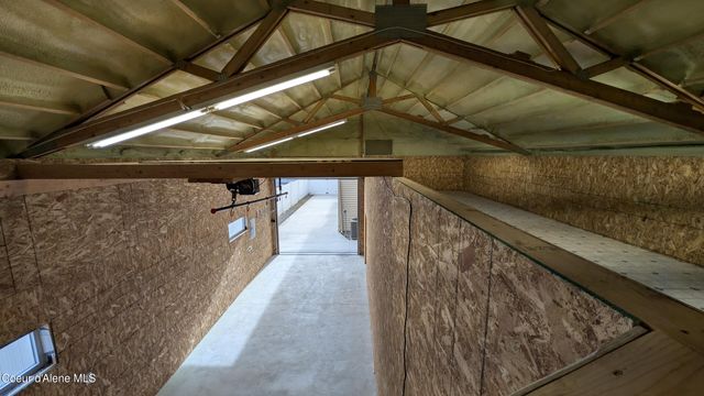 8683 N Salmonberry LOOP, Hayden, ID 83835