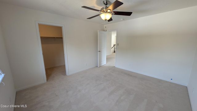 8683 N Salmonberry LOOP, Hayden, ID 83835