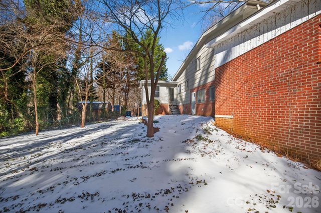 1624 Brentwood Drive, Newton, NC 28658