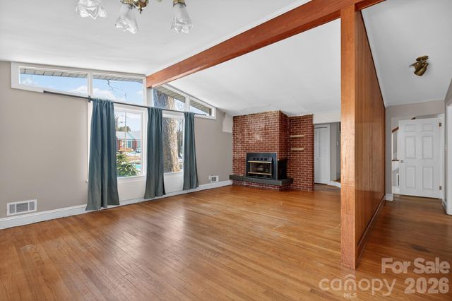 1624 Brentwood Drive, Newton, NC 28658