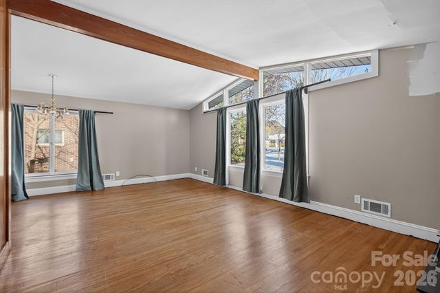 1624 Brentwood Drive, Newton, NC 28658