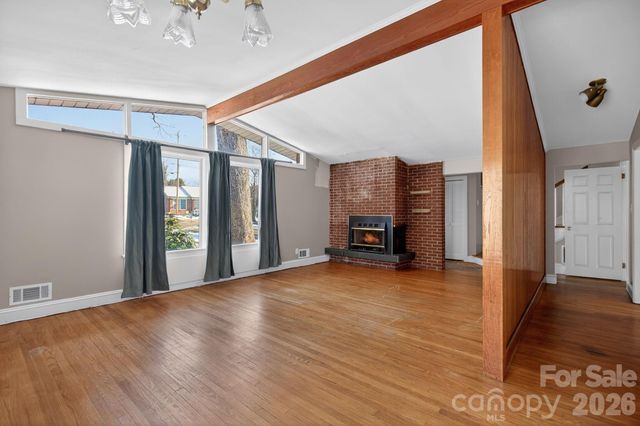 1624 Brentwood Drive, Newton, NC 28658