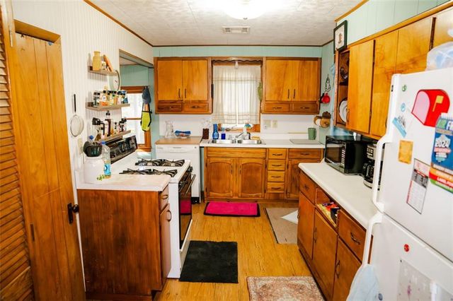 2617 N North Boulevard, Parsons, KS 67357