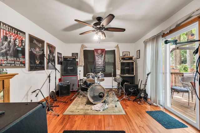 9 Mason Avenue, East Brunswick, NJ 08816