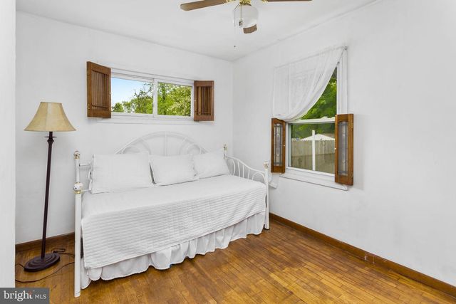 227 JEREMIAH AVE, Hamilton, NJ 08610