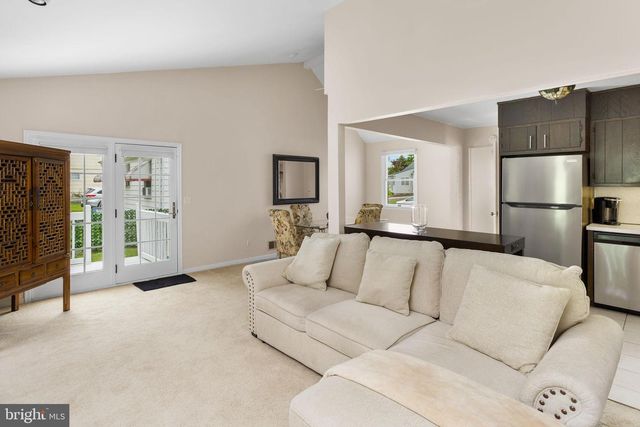 227 JEREMIAH AVE, Hamilton, NJ 08610