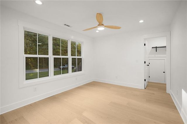 140 Cambridge Court, Calhoun, GA 30701