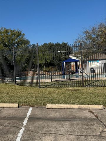 10734 Twin Circles, Montgomery, TX 77356