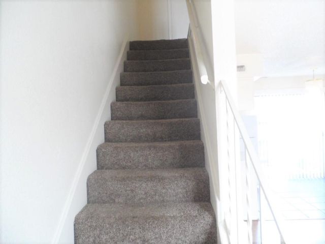 2504 N Hudson Avenue E, Oklahoma City, OK 73103
