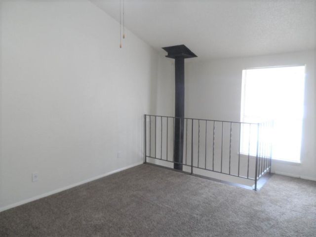 2504 N Hudson Avenue E, Oklahoma City, OK 73103
