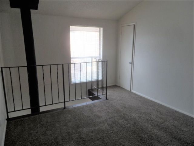 2504 N Hudson Avenue E, Oklahoma City, OK 73103