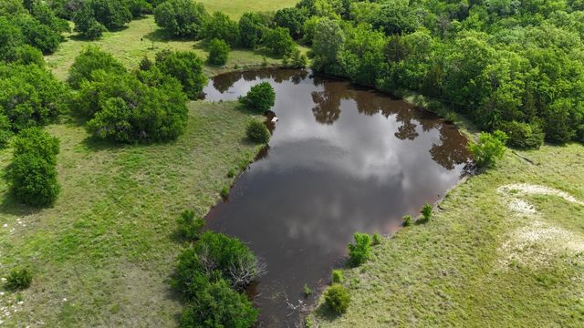 10498 SW 90th St, Augusta, KS 67010