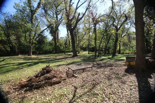 10498 SW 90th St, Augusta, KS 67010