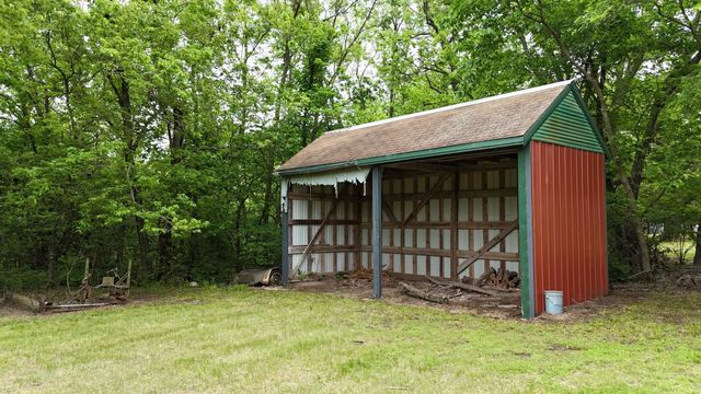 10498 SW 90th St, Augusta, KS 67010