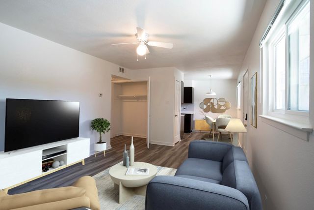 7945 Gault ST 202, Austin, TX 78757