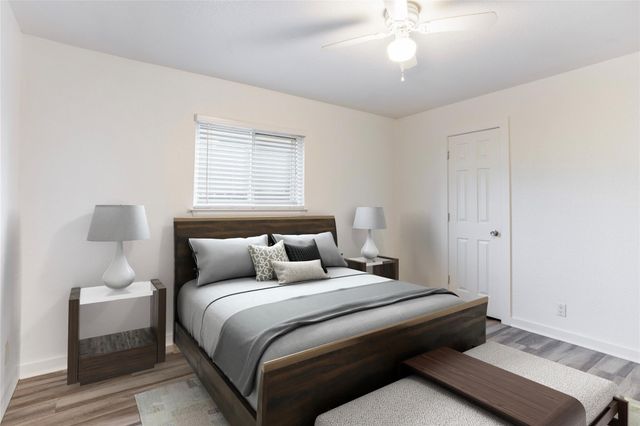 7945 Gault ST 202, Austin, TX 78757