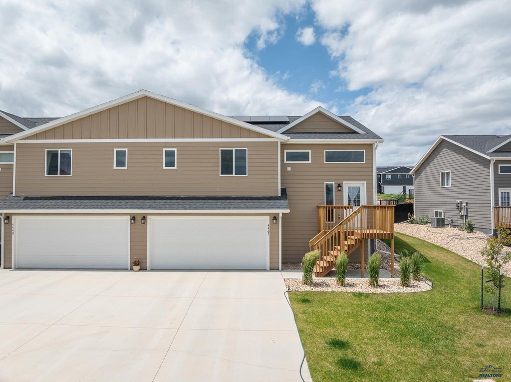 4461 MISTY WOODS LN, Rapid City, SD 57701