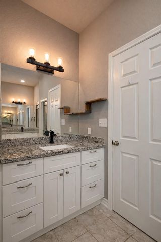 4726 Oyster Lane, Bay City, TX 77414