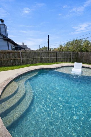 4726 Oyster Lane, Bay City, TX 77414