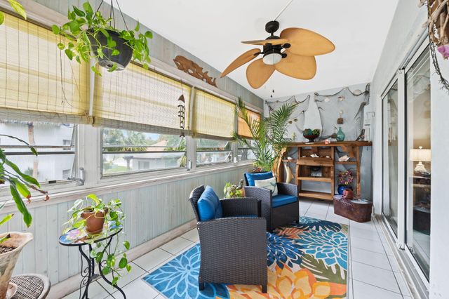 8004 Lagos De Campo Boulevard C-203, Tamarac, FL 33321