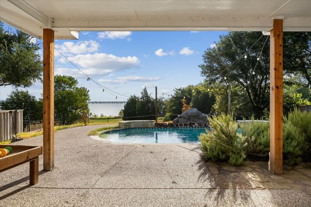 4102 Stone Haven Drive, Garland, TX 75043