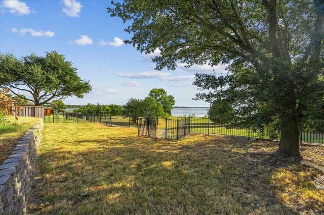 4102 Stone Haven Drive, Garland, TX 75043
