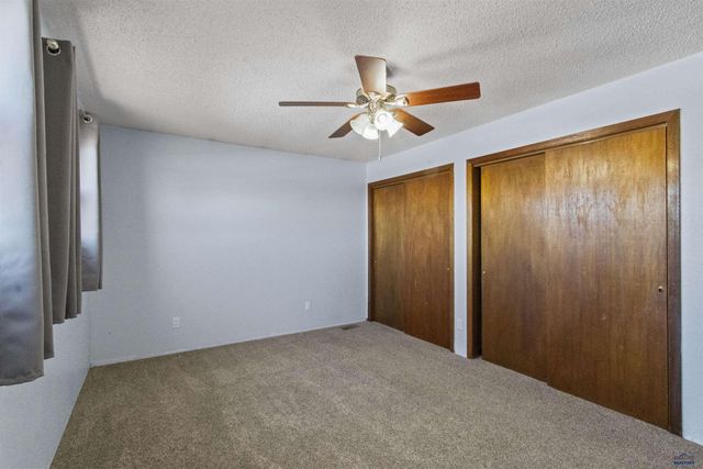 519 PINE STREET, Newcastle, WY 82701