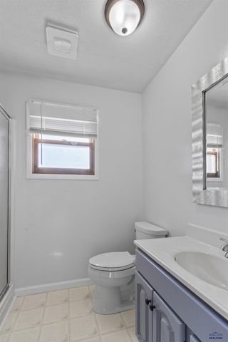 519 PINE STREET, Newcastle, WY 82701