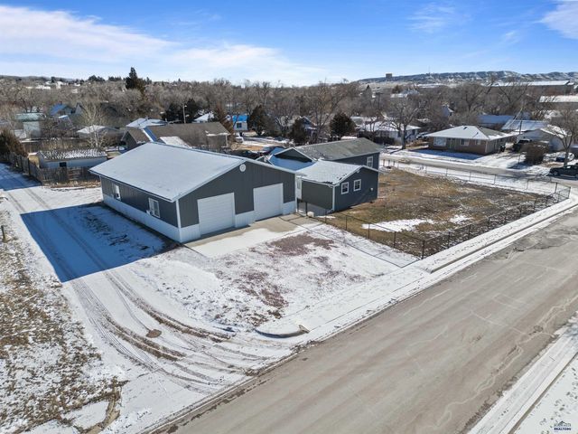 519 PINE STREET, Newcastle, WY 82701
