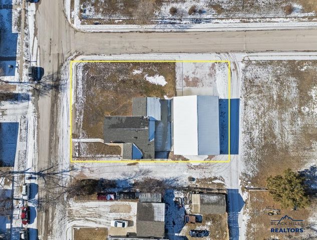 519 PINE STREET, Newcastle, WY 82701