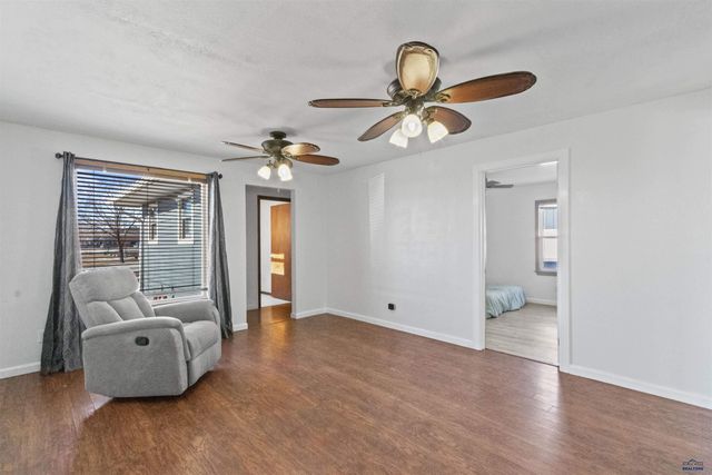 519 PINE STREET, Newcastle, WY 82701