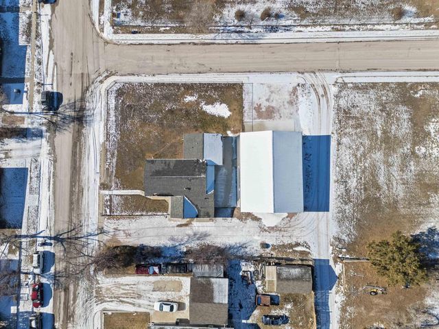 519 PINE STREET, Newcastle, WY 82701