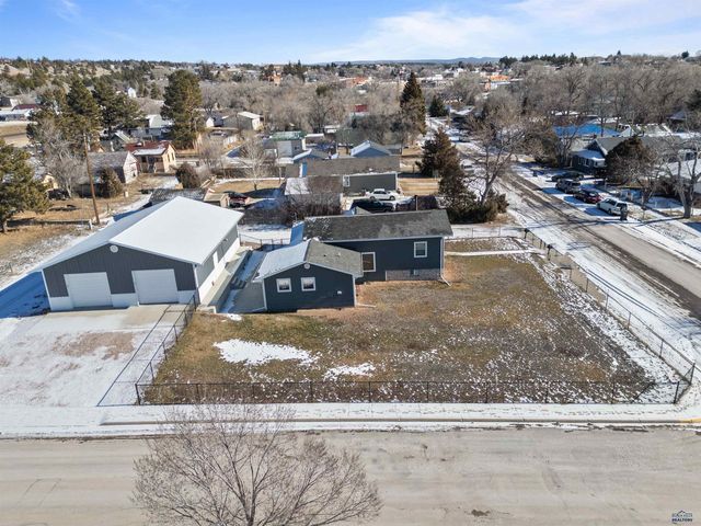 519 PINE STREET, Newcastle, WY 82701