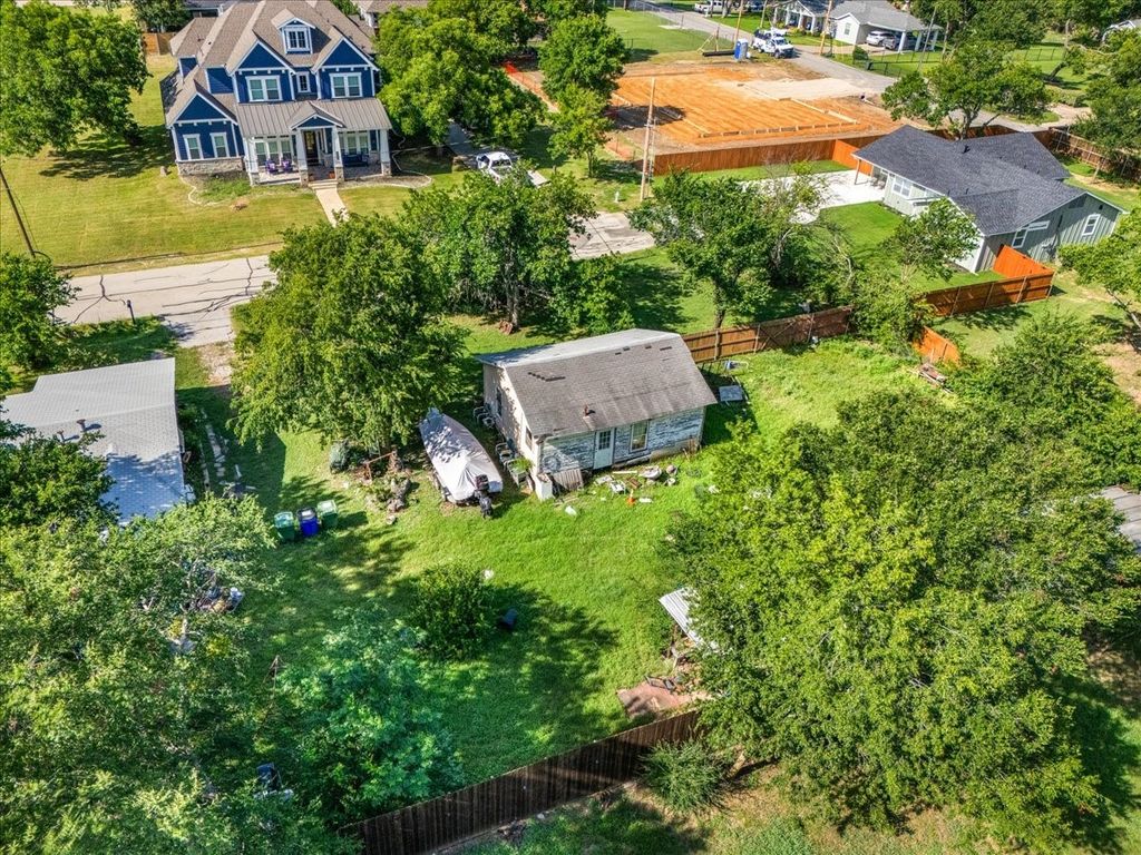 506 Alvarado Street, Mansfield, TX 76063 — photo 2