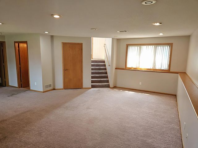 7051 147th Avenue NW, Ramsey, MN 55303