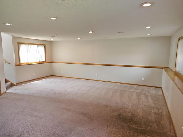 7051 147th Avenue NW, Ramsey, MN 55303