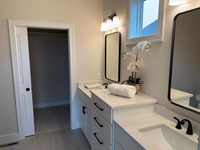 7635 Ochoa Avenue NE, Otsego, MN 55330