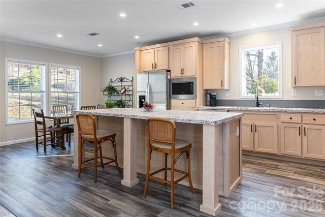 321 Flat Creek Road, Black Mountain, NC 28711