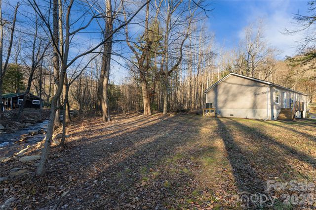 321 Flat Creek Road, Black Mountain, NC 28711