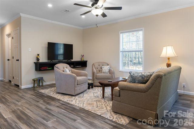 321 Flat Creek Road, Black Mountain, NC 28711