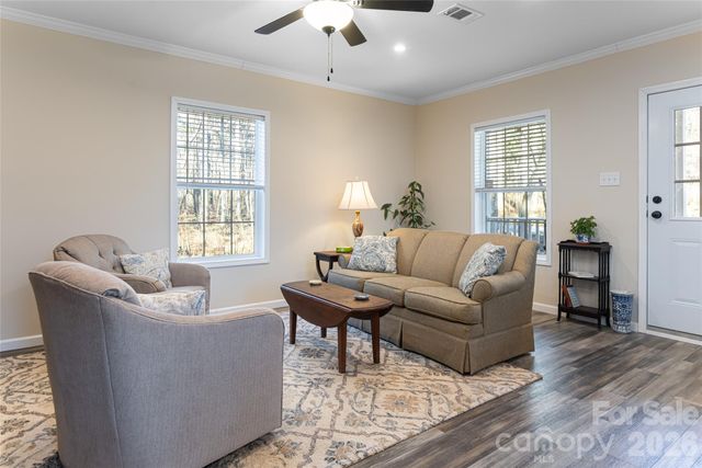 321 Flat Creek Road, Black Mountain, NC 28711