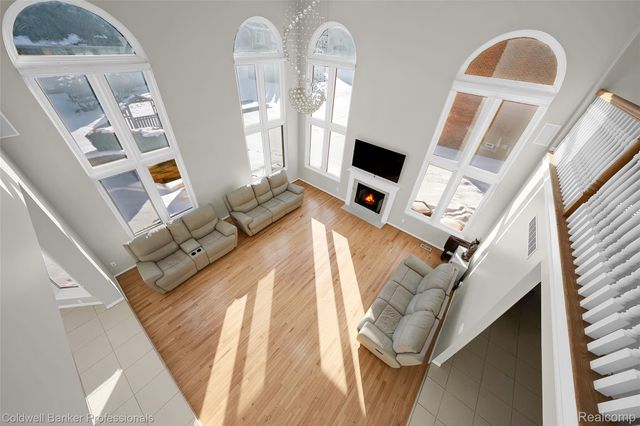 43358 Chester Drive, Sterling Heights, MI 48314