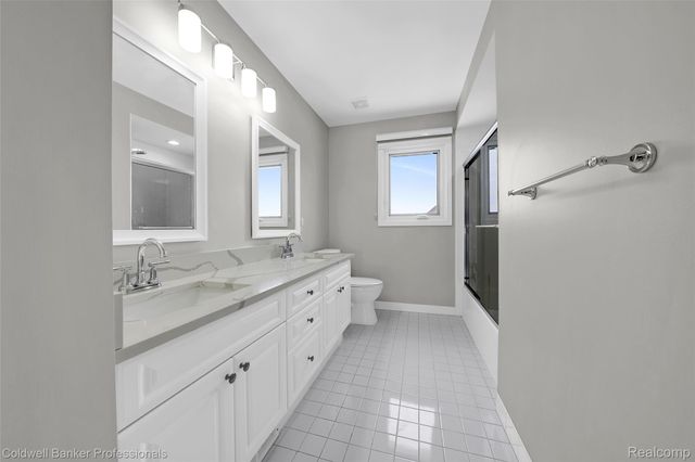 43358 Chester Drive, Sterling Heights, MI 48314