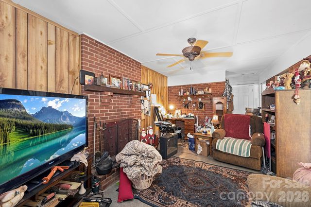 2508 Lynn Drive, Gastonia, NC 28054