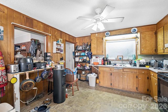 2508 Lynn Drive, Gastonia, NC 28054