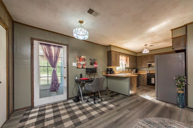 448 Candlewood Circle, Cabot, AR 72023