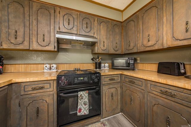 448 Candlewood Circle, Cabot, AR 72023