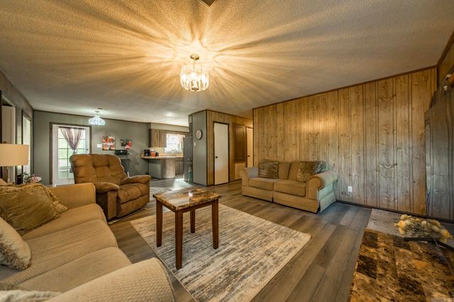 448 Candlewood Circle, Cabot, AR 72023